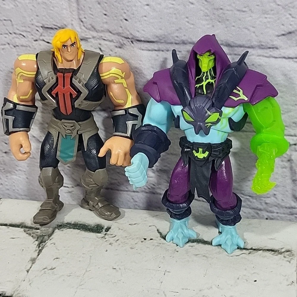 Masters‎ Of The Universe He-Man And Skeletor Poseable Action Figures 2021 MOTU